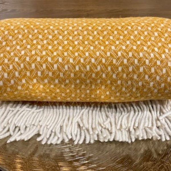 Couverture en laine de mouton de Nouvelle-Zélande, couleur jaune moutarde 100 % pure laine naturelle, grand couvre-lit à carreaux en laine, décoration d'intérieur 140 x 200 cm/ 55 x 79 po