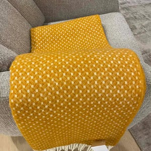 Wende-Wolldecke, senfgelb kariert, 100% Neuseeland-Wolle, Große Decke 140 x 200 cm / 55 x 79 In – Couverture, Decke & Manta