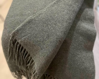 Soft Merino Wool Blanket - Cozy, Warm, and Cozy Khaki Green Large Sofa Throw, Plaid Blanket, Size 140x200cm/55x79in
