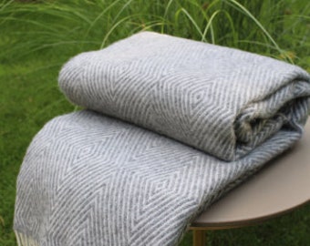 Extra Quality Sheep Wool Blanket, 100% Natural Wool throw, Organic Wool Blanket, Wool throw, Home Decor, Size 55x94 In/140x240 cm, Eco Wool