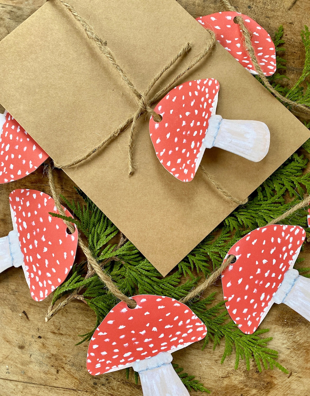 Mushroom Gift Tags With Twine, Set of Red Mushroom Christmas Gift Tags