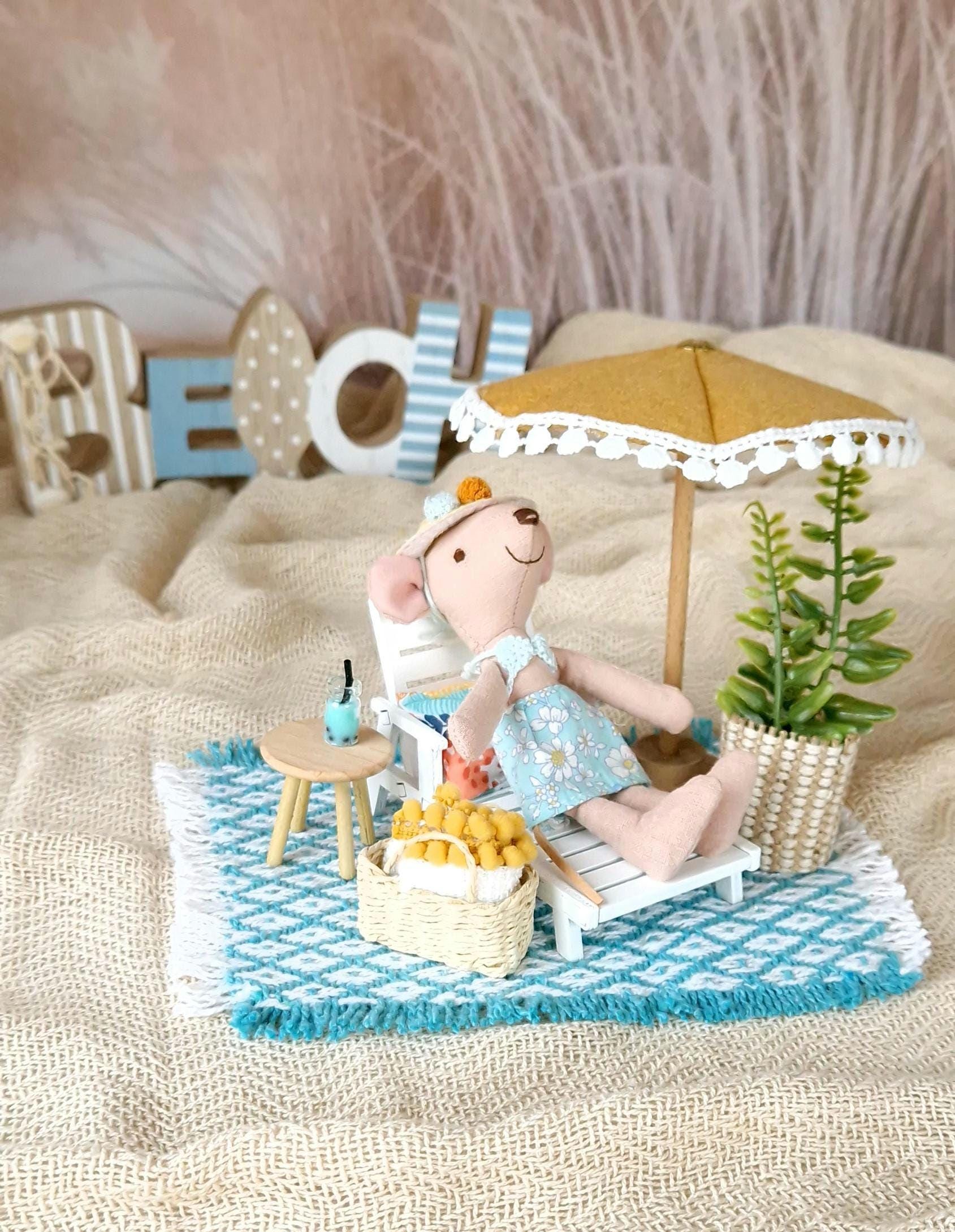 Dolhouse Furniture Set 1:12 Scale, Miniature Beach Lounge Set