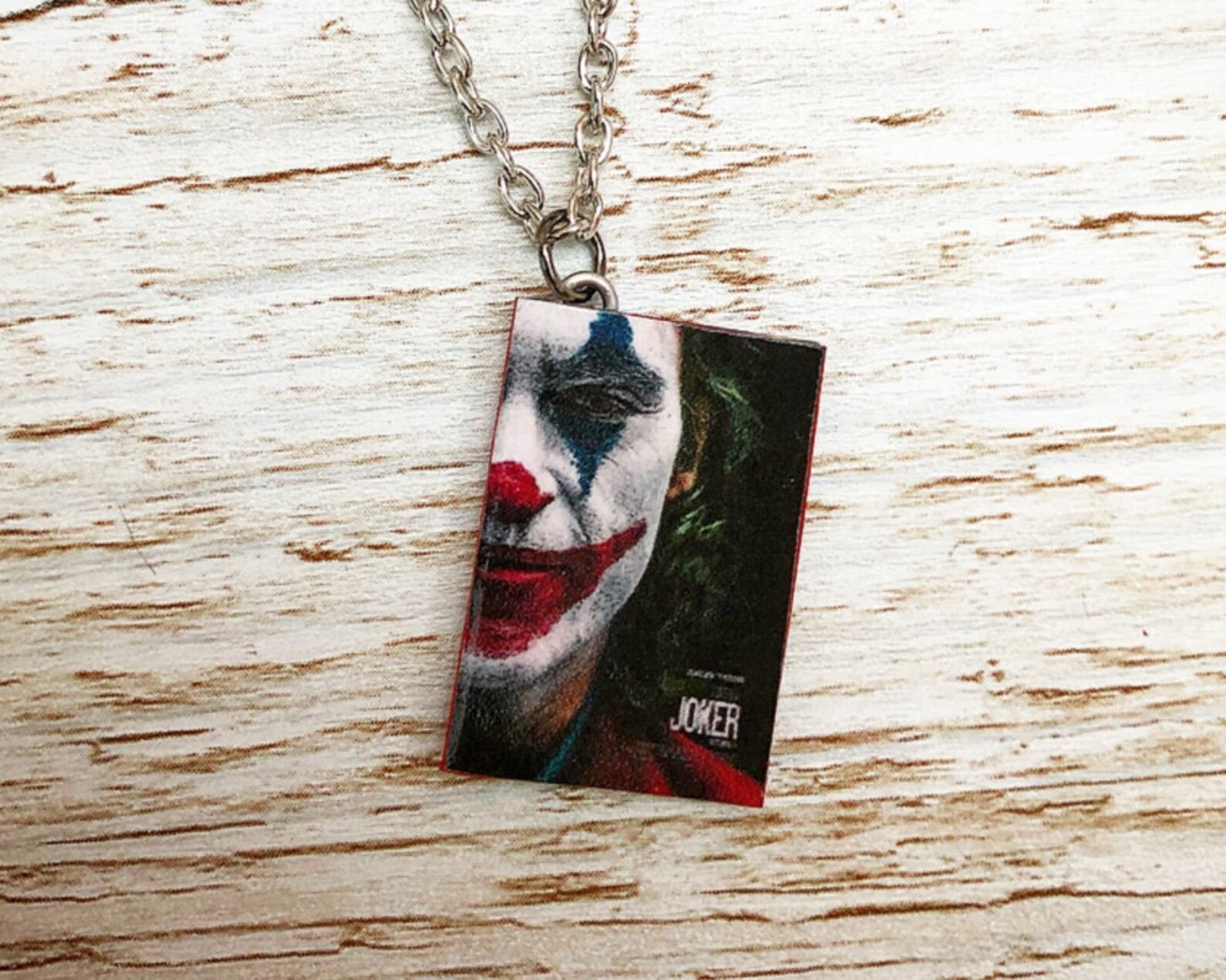 Regarder Joker 2019 Film Complet En Francais Joker Film 2019 Mini DVD Cover Charm Pendentif Collier | Etsy
