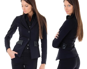 Leren blazer met stretch, leerkleur en flappen, enkele rij knopen, blazer met uitgesneden taille, stijlvolle Ladyes ussines-blazer, Bonellilux