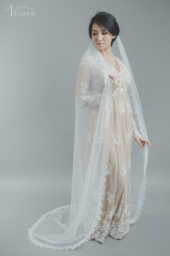 bridal hair cathedral veil