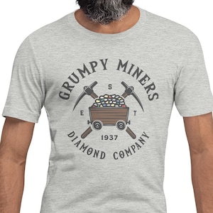 Grumpy Miners T Shirt, Sieben Zwerge Shirt, Disney World inspiriert T-Shirt, passende Disney Shirts, Schneewittchen Shirt