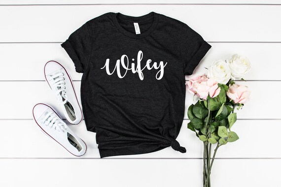 Mens Hubby In Lubby T-Shirt - Matching Hubby And Wifey Shirts Mens Hubby In Lubby T-Shirt - Matching Hubby And Wifey Shirts