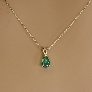 NATURAL EMERALD GOLD Necklace, Pear Shape Emerald Pendant, Christmas gift, Gift for her, May birthstone, Gift for wife, Emerald necklace