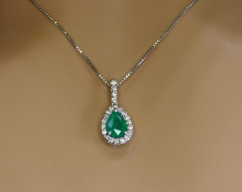 Pear Shape NATURAL EMERALD DIAMOND necklace in 14kt solid gold, Natural Emerald pendant, Christmas gift for her, Anniversary gift for wife