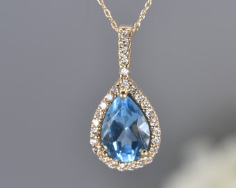 BLUE TOPAZ DIAMOND Necklace in 14kt Solid Gold, Fine Jewelry, Blue Topaz Pendant, Gemstone jewelry, Handmade gift, Jewelry gift
