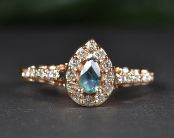 Natural Alexandrite and Diamond ring | 14kt gold | Engagement ring | Handmade Jewelry | Gift for her | Birthday gift | June Birthstone
