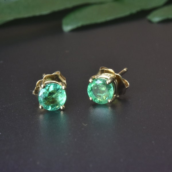 NATURAL EMERALD GOLD Earrings, Christmas gift, Birthday gift for her, Round Emerald studs, Anniversary gift, Dainty emerald earring, Gift