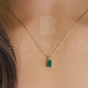 NATURAL EMERALD PENDANT in 14k Gold, Anniversary gift  Jewelry gift, Birthstone, Handmade jewelry, Colombian Emerald, jewelry gift