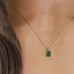 Natural Emerald Pendant in 14k Gold, Jewelry gift, Birthstone, Ready to ship gift, Handmade jewelry, Colombian Emerald, Holiday sale