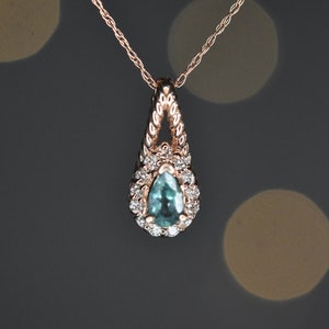 Natural Alexandrite and Diamond Necklace, Christmas gift, Color Changing Alexandrite pendant in 14kt solid gold, Anniversary gift for her
