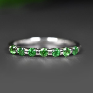 Tsavorite Wedding Band in 14k Gold |  Fine Jewelry | Stackable Band | Tsavorite Ring | Gemstone Jewelry | Garnet Ring | Garnet Band