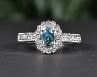 NATURAL ALEXANDRITE DIAMOND gold ring, Solid 14kt Gold, Alexandrite Engagement Ring, Fine Jewelry, Holiday gift, Diamond gold ring, Handmade