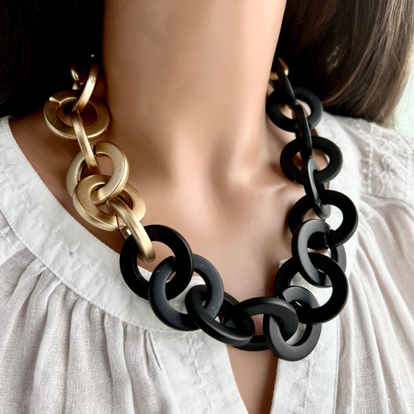 Acrylic chain Necklace, Acrylic link Necklace, Gold Chain necklace, Black large link Necklace, Statement Necklace, Chunky link necklace