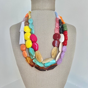 Collar colorido, collar de cuentas gruesas, collar llamativo, collar babero, collar de carnaval, collar de moda, collar de múltiples hebras