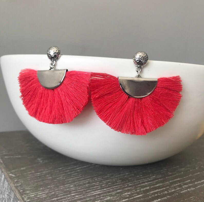 Red Tassel Fan Earrings Tassel Earrings Sami Circle Tassel Etsy