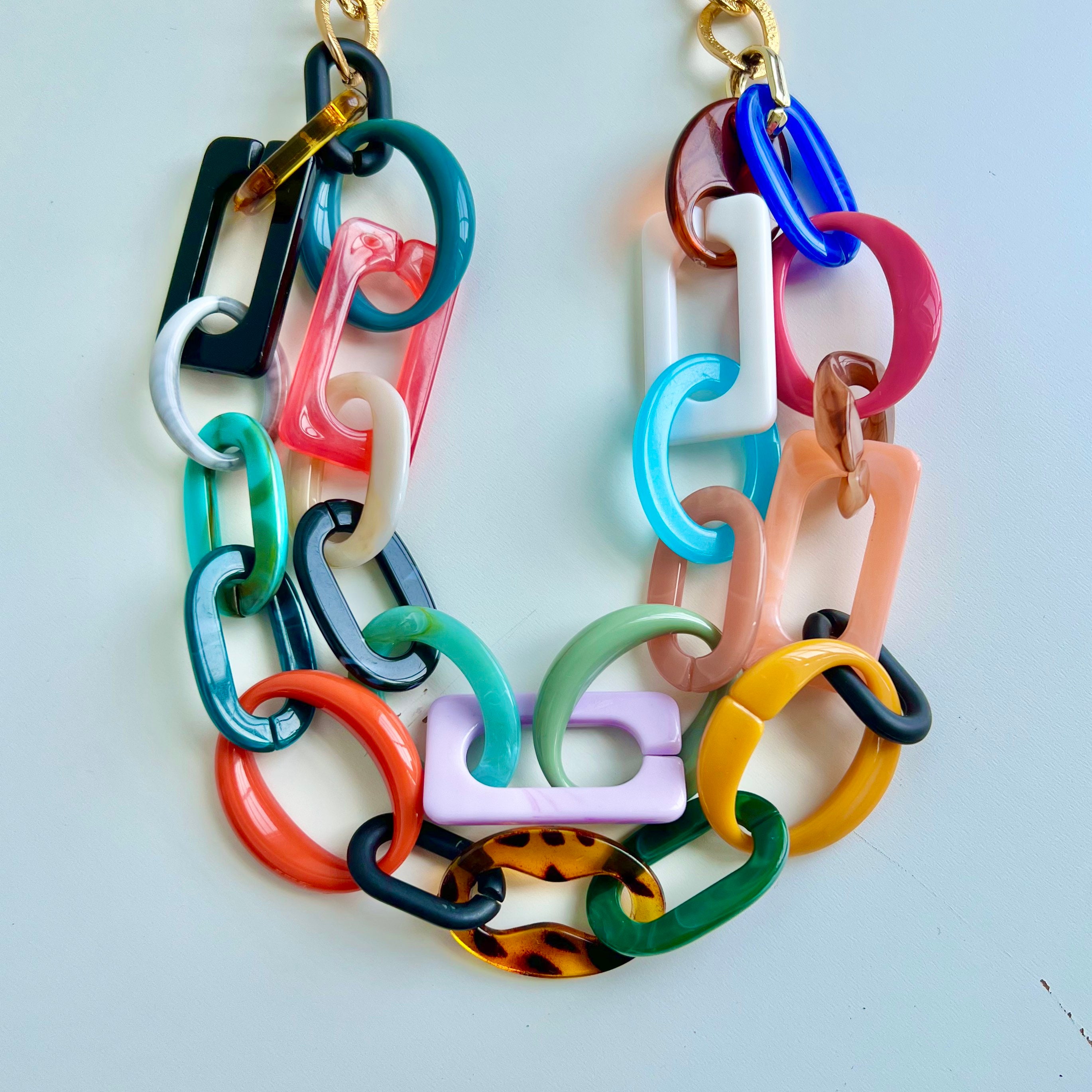 Collares