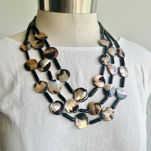 Schelpketting Parelmoerketting Biologische ketting dikke kralenketting Kraagketting meerstrengige slabketting Strandketting