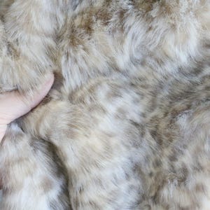 luxury fur fabric 20mm long pile leopard pattern fur faux fur fake fur furry material art doll animal fabric fursuit cosplay B08