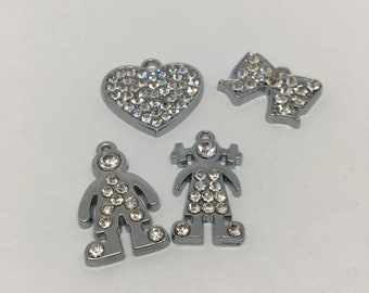 Lot de breloques - personnages/coeur/noeud argent avec strass