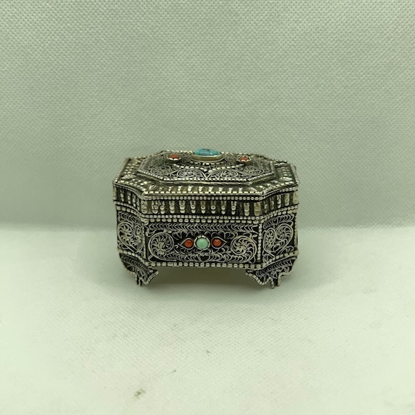 Jewellery Box | Tibetan jewellery box | Handmade jewrllery box | Nepali jewellery box