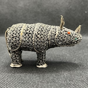 Beautiful decorative rhino | Gift rhino sculpture | Handmade rhino | Metal rhino |