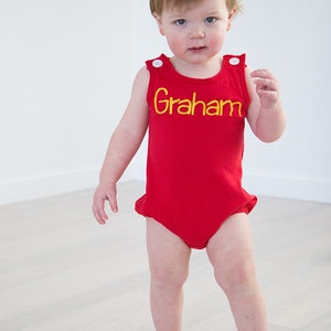 Bulle personnalisée à monogramme brodé pour bébé garçon, barboteuse en tricot de coton, tenue d'été pour bébé garçon, tenue classique pour bébé image 6