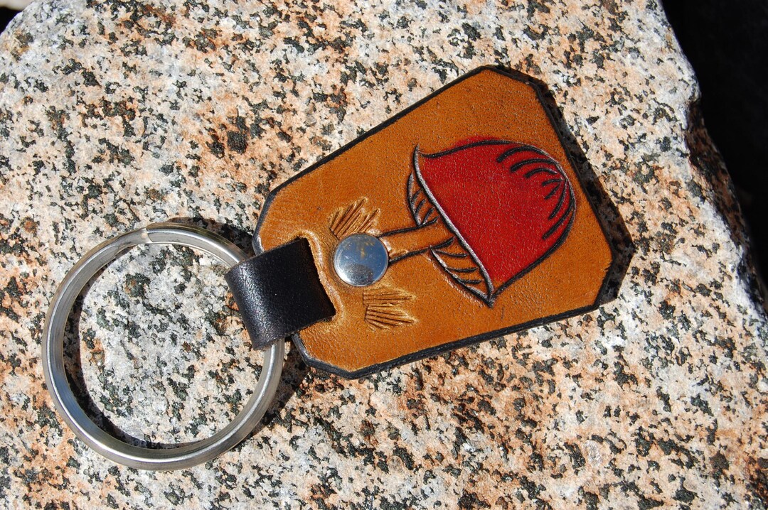Mushroom Leather Keychain Vintage 1970's Handmade Hand Carved & Dyed ...