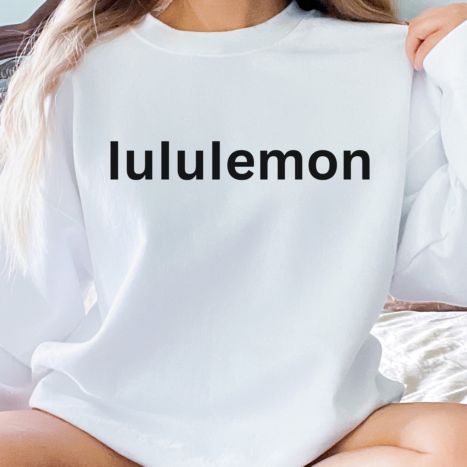 lululemon crewneck