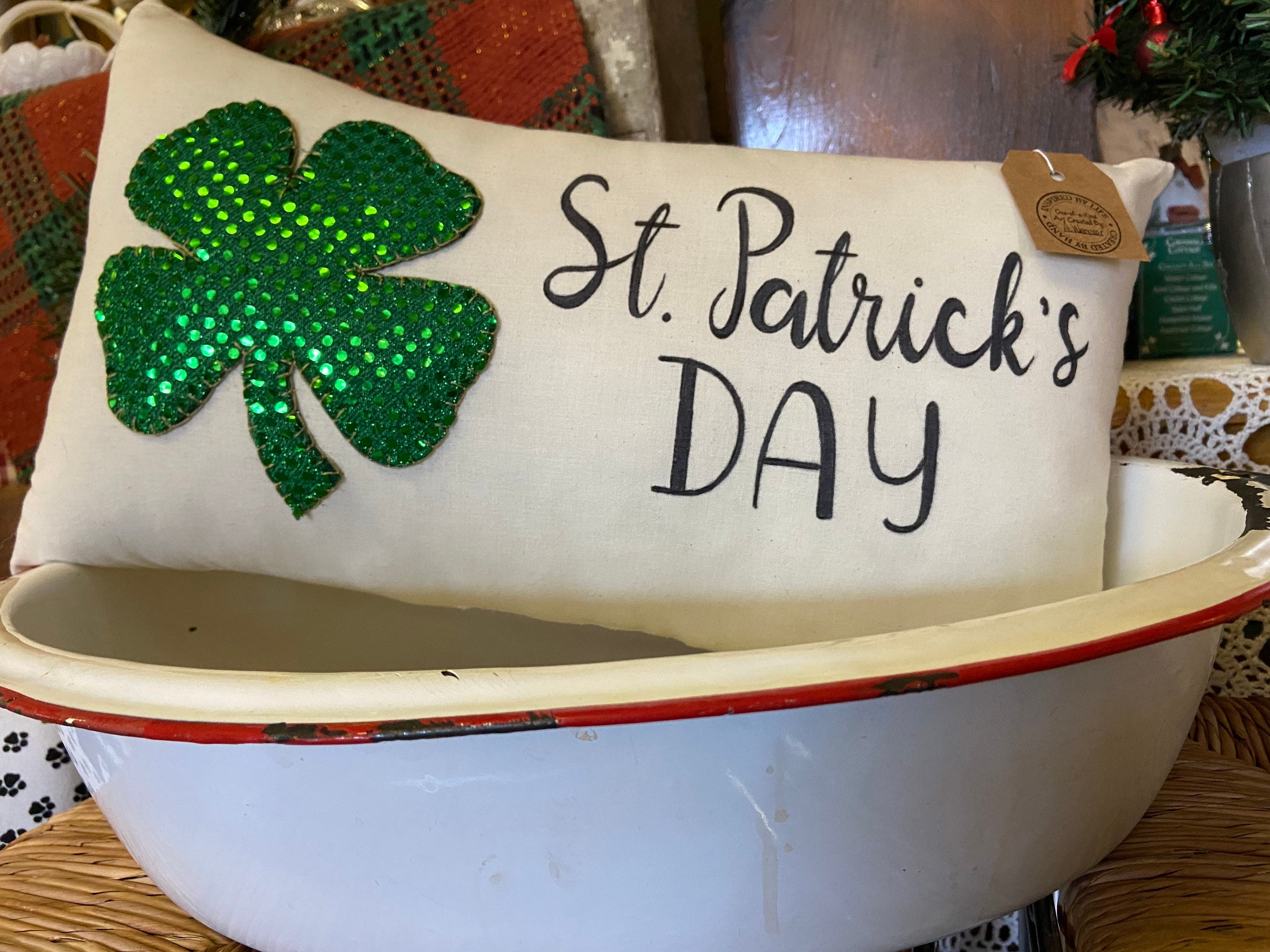 st patricks day lumbar pillow