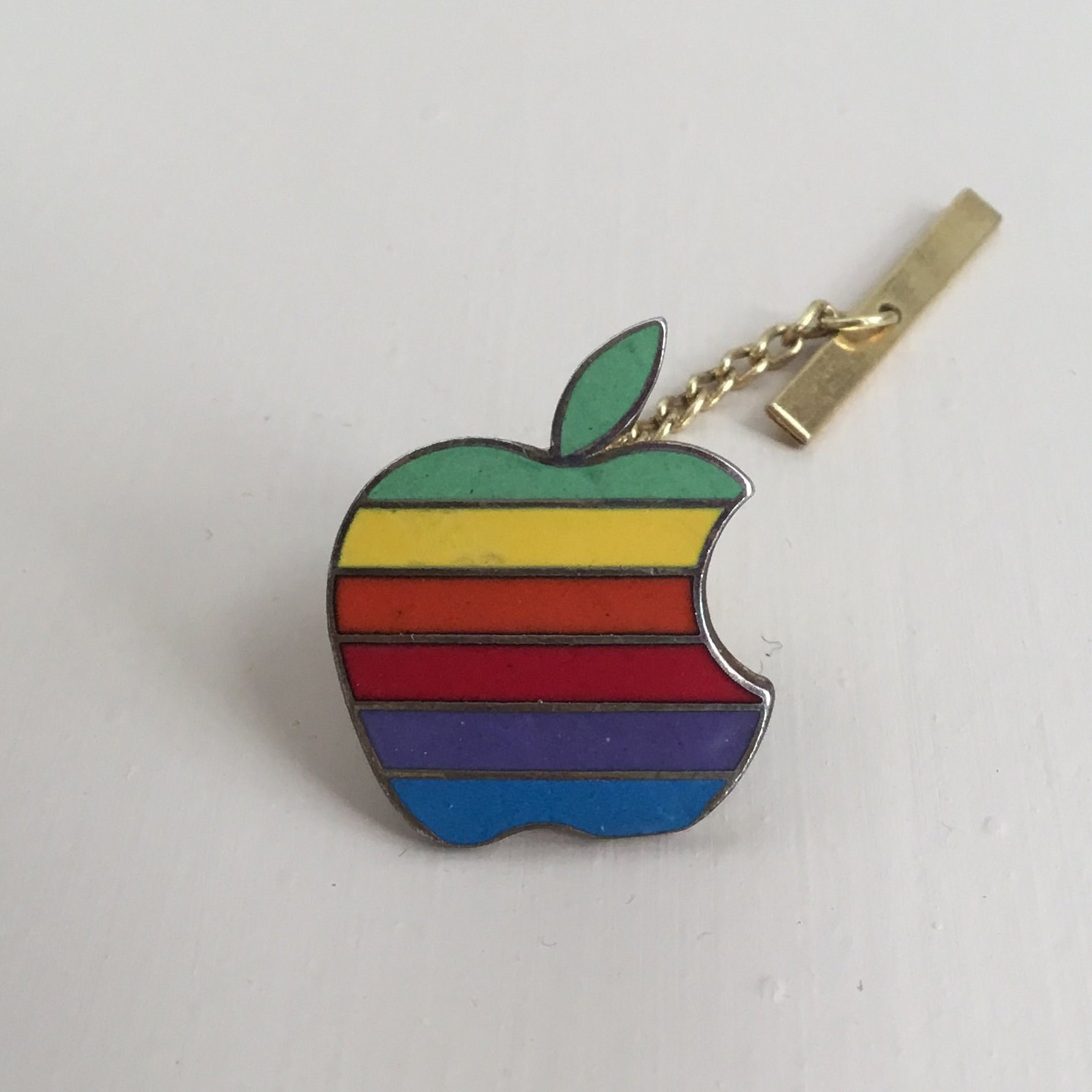 [ビンテージ]1980s Appleピンバッジ他グッズ il_fullxfull.5828055070_ahi5.jpg