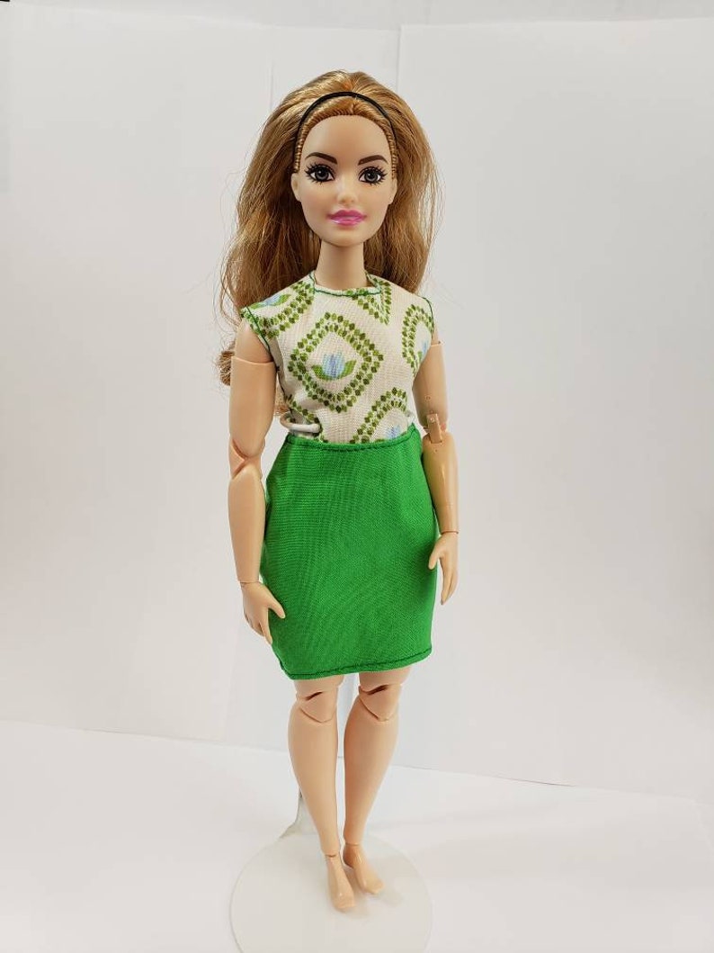 curvy barbie clothes