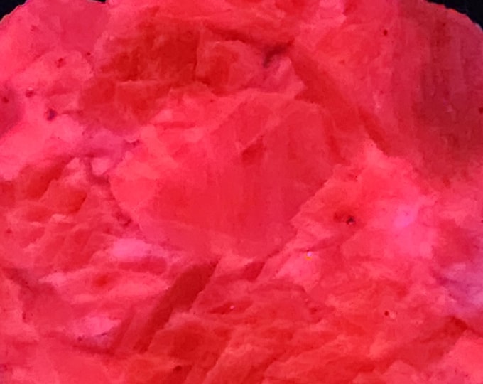 SW + MW UV Fluorescent Manganoan Salmon Calcite Sterling Hill Mine by Franklin New Jersey Ultraviolet Rock Mineral Specimen