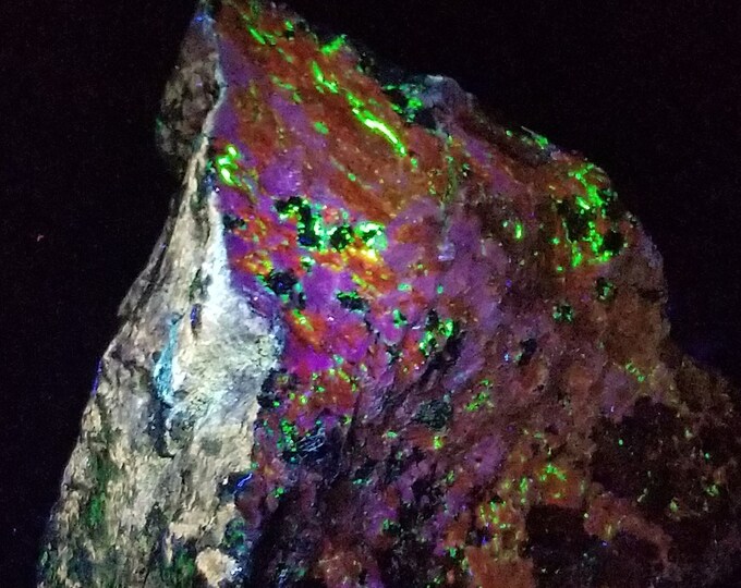 Rare XL Shortwave SW + Longwave LW Fluorescent Bustamite Hardystonite Clinohederite & Willemite Franklin Mine New Jersey Uv Rock Minerals