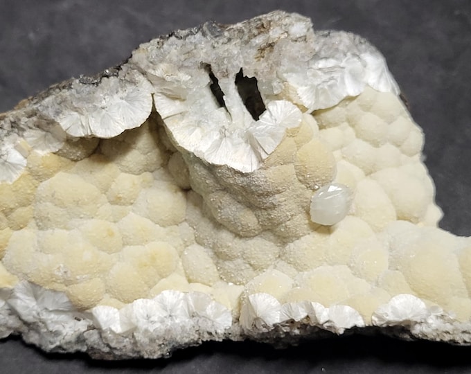 Top LW UV Fluorescent Pectolite with Apophyllite Millington Quarry, Bernards Twp, New Jersey Mineral Specimen