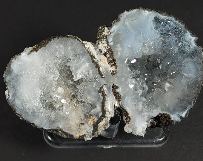 SW + LW UV Fluorescent Trancas Geode Half - Agate, Quartz & Calcite Crystals from Chihuahua, Mexico