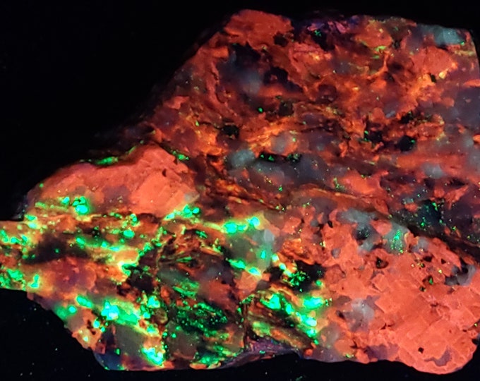 A++ Unusual Shortwave SW UV Fluorescent Barite Calcite & Willemite Franklin New Jersey Ultraviolet Minerals Rocks