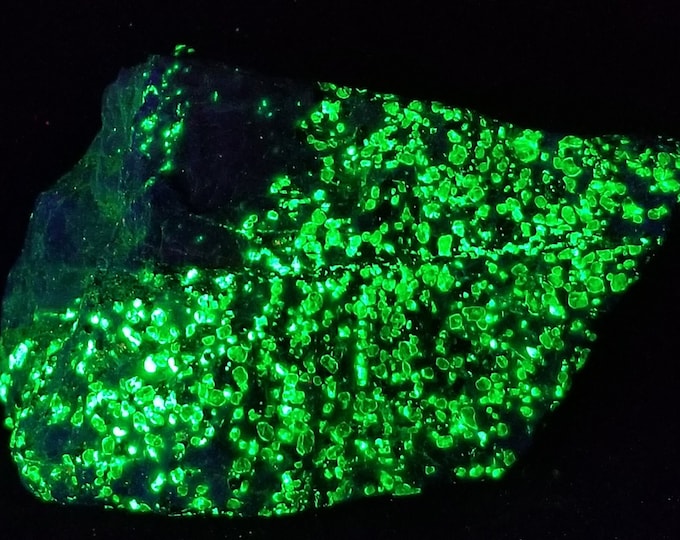 Shortwave + Longwave Ultraviolet Fluorescent Willemite w/ NF Calcite & Franklinite Sterling Hill Mine by Franklin New Jersey Uv Rocks