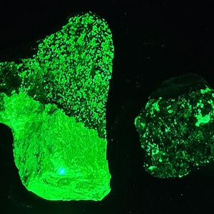 Lot of 2x Shortwave SW & Longwave LW Ultraviolet Fluorescent Daylight Green Willemite from Franklin, New Jersey UV Minerals