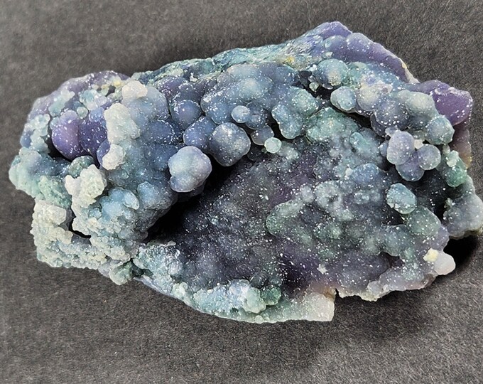 GRAPE AMETHYST CHALCEDONY Crystals Sulawesi Indonesia Mineral Specimen Purple Agate Quartz