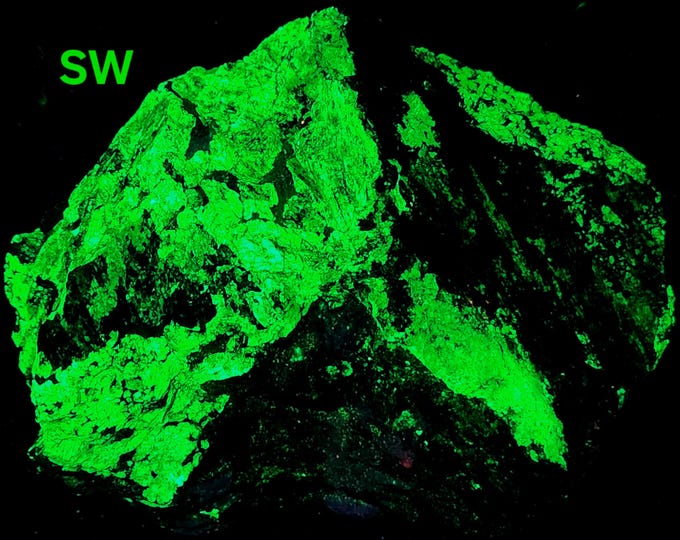 Big UV Fluorescent Red Willemite w/ Franklinite & Calcite + Slickenside Sterling Hill Mine by Franklin New Jersey