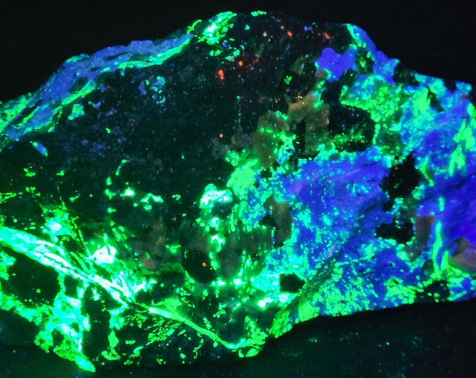 A++ 2.5lbs Shortwave Sw + Longwave Lw Ultraviolet Fluorescent Hardystonite, Willemite, Calcite & Lw Bustamite Franklin NJ UV Rocks Minerals