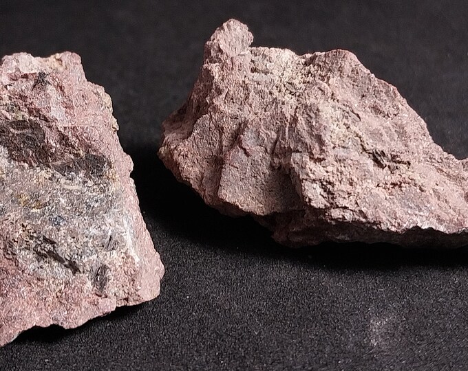 Lot of 2x Hancockite Epidote-Pb Rare Type Locality Daylight Mineral from Franklin Mine New Jersey