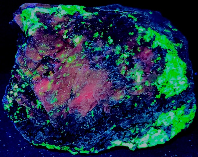 Big Longwave LW Fluorescent Bustamite + Shortwave SW Hardystonite & Daylight Green Willemite Franklin New Jersey UV Minerals