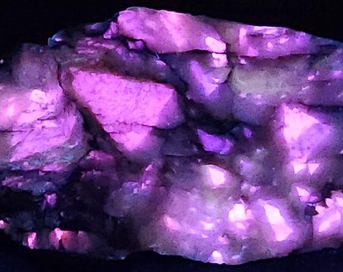 Gorgeous SW MW LW Uv Fluorescent + Phosphorescent Calcite Little 38 Mine Terlingua Texas - Ultraviolet Minerals