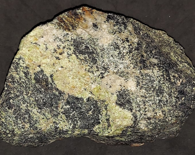 Ex. Pete Dunn - Xl Gneissic Ore Daylight Green & White SW + LW Fluorescent Willemite w/ Franklinite Franklin NJ Uv Minerals Ultraviolet